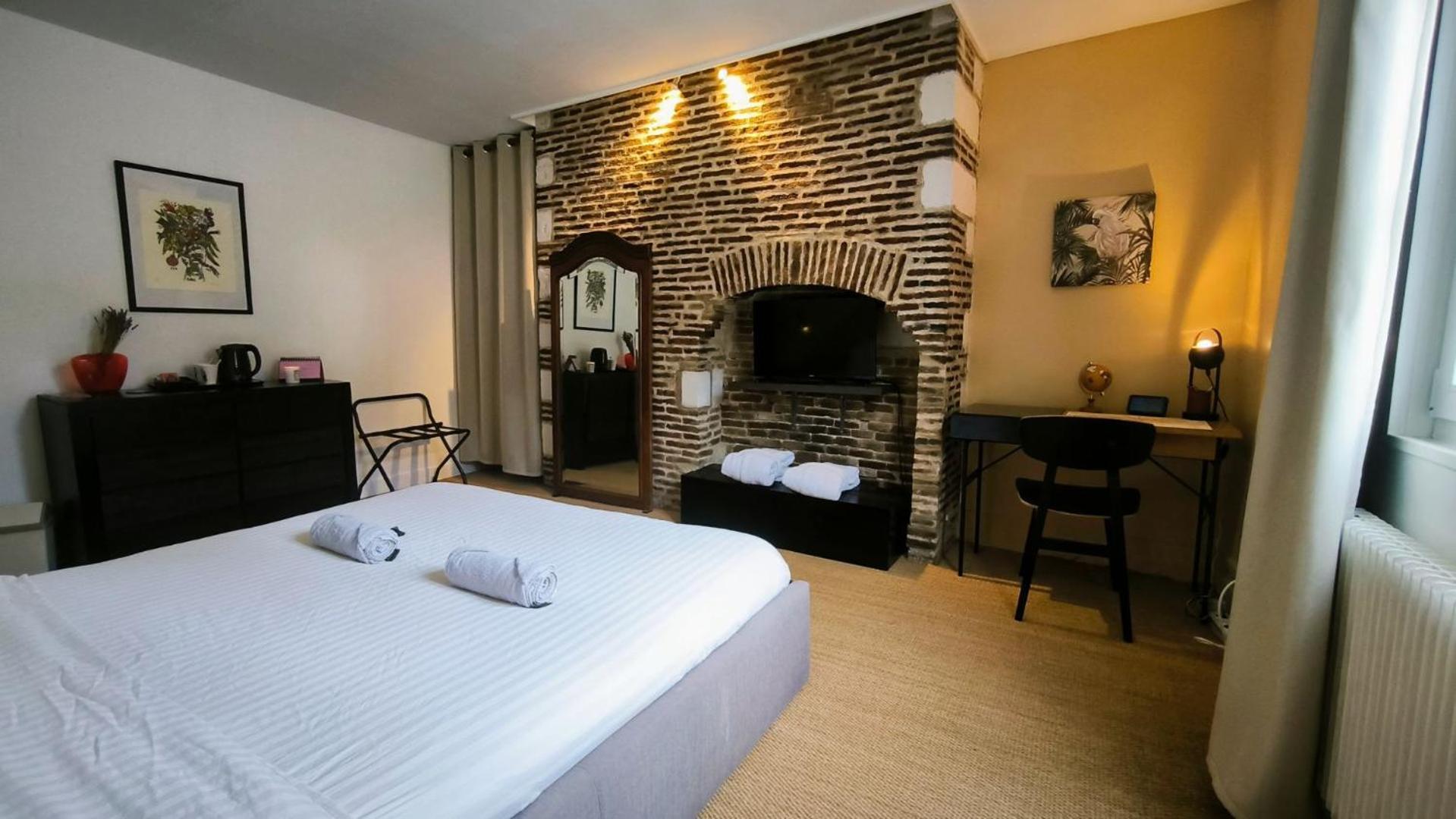 Chambre Privee Confort Charme Hypercentre Chez L'Habitant تروي المظهر الخارجي الصورة
